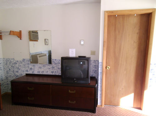 Cedar Hill Motel Hillsboro Exterior photo